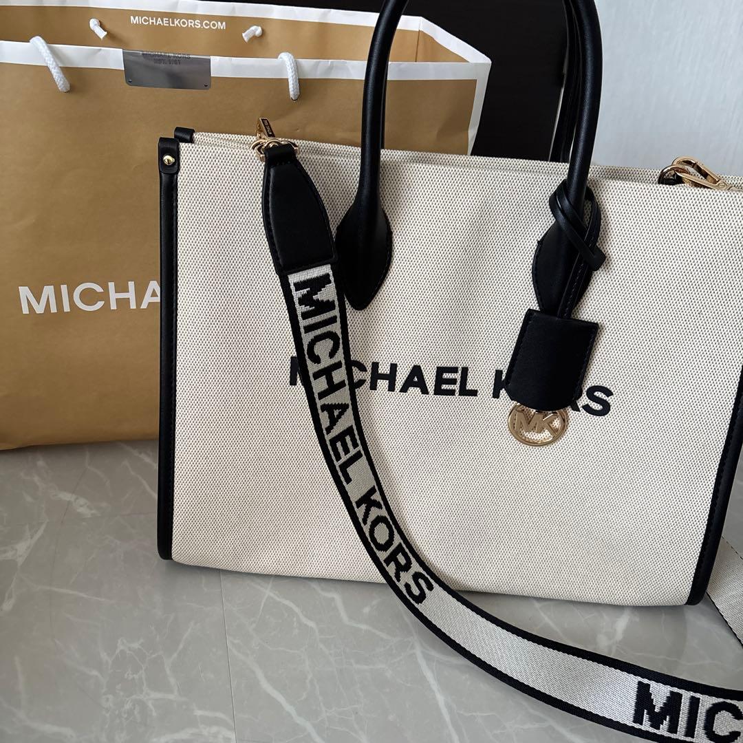 マイケルコース　トート