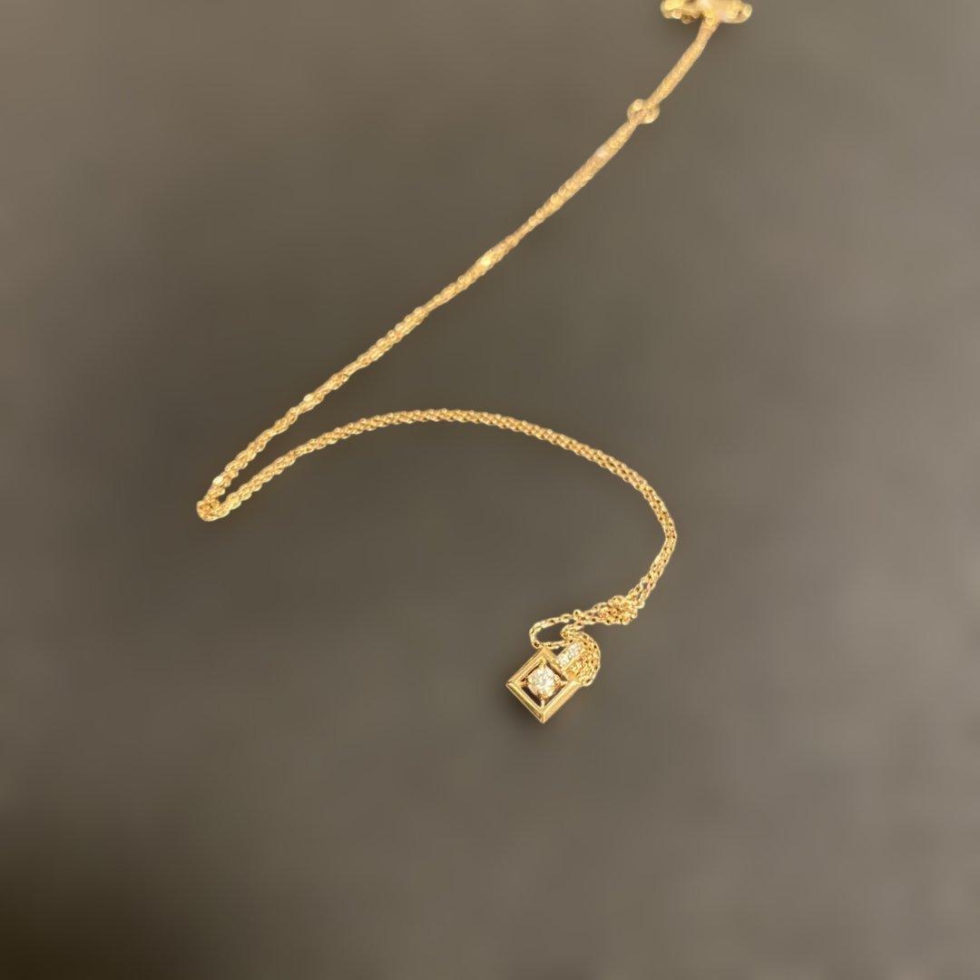 Vendome Aoyama K18ピンクゴールド　ダイヤモンドネックレス