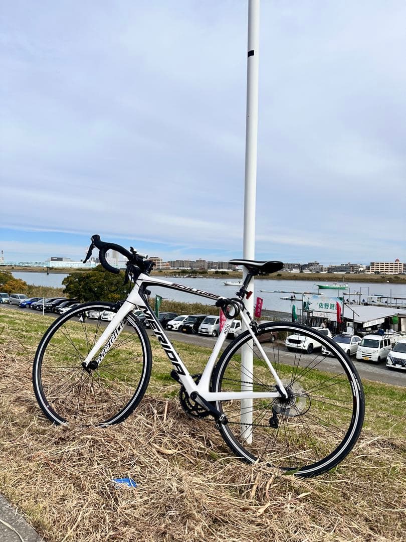 ホワイト ロードバイク merida scultura 4000