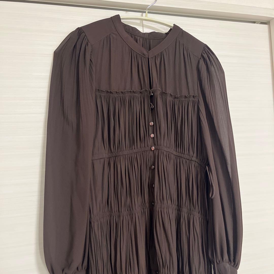 ココディール　ギャザードロストティアードワンピース　ダークブラウン