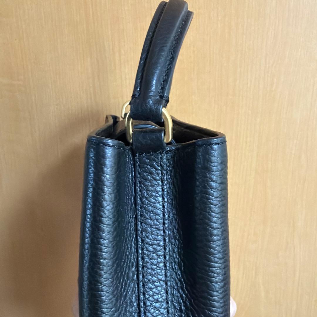 Tory Burch トリバーチ　ブラック ショルダーバッグ