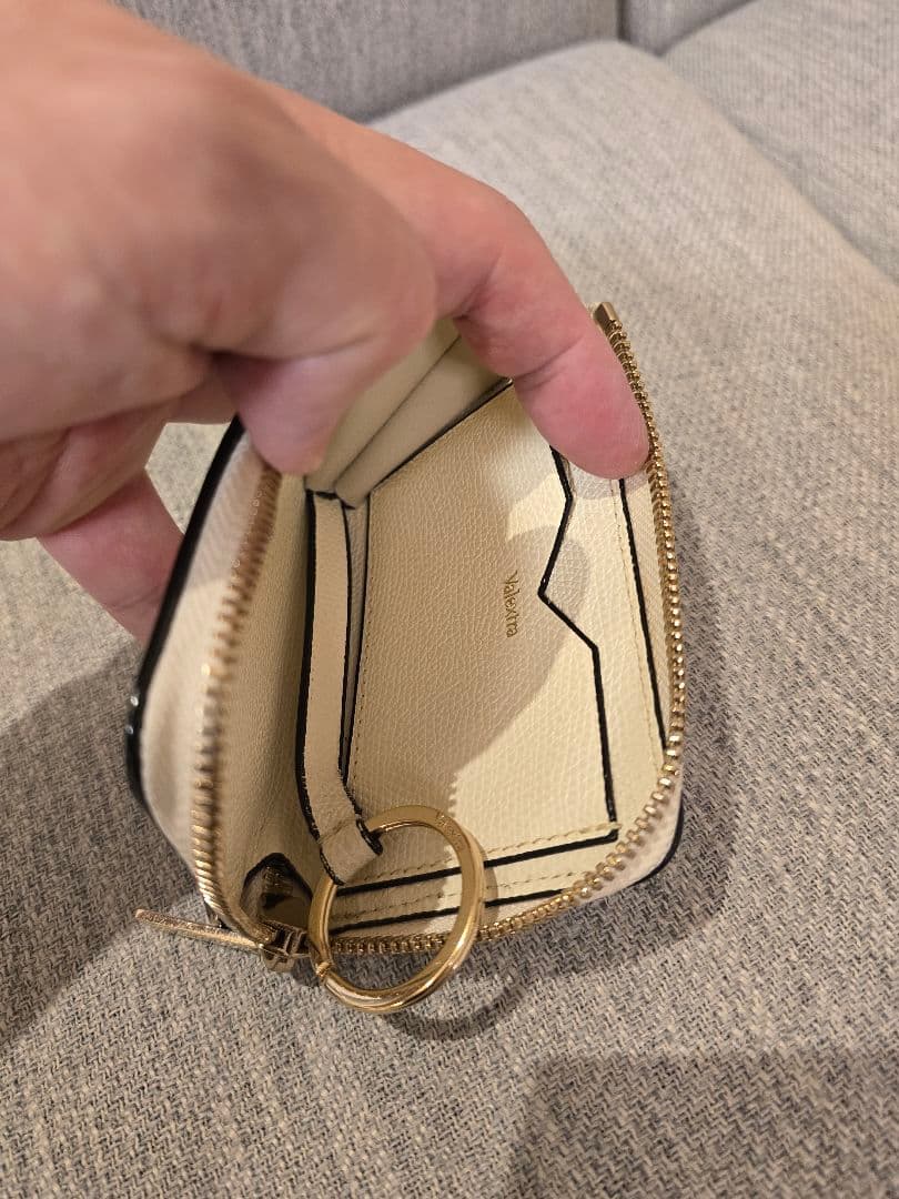 ヴァレクストラ　ジップキーホルダー　ケース