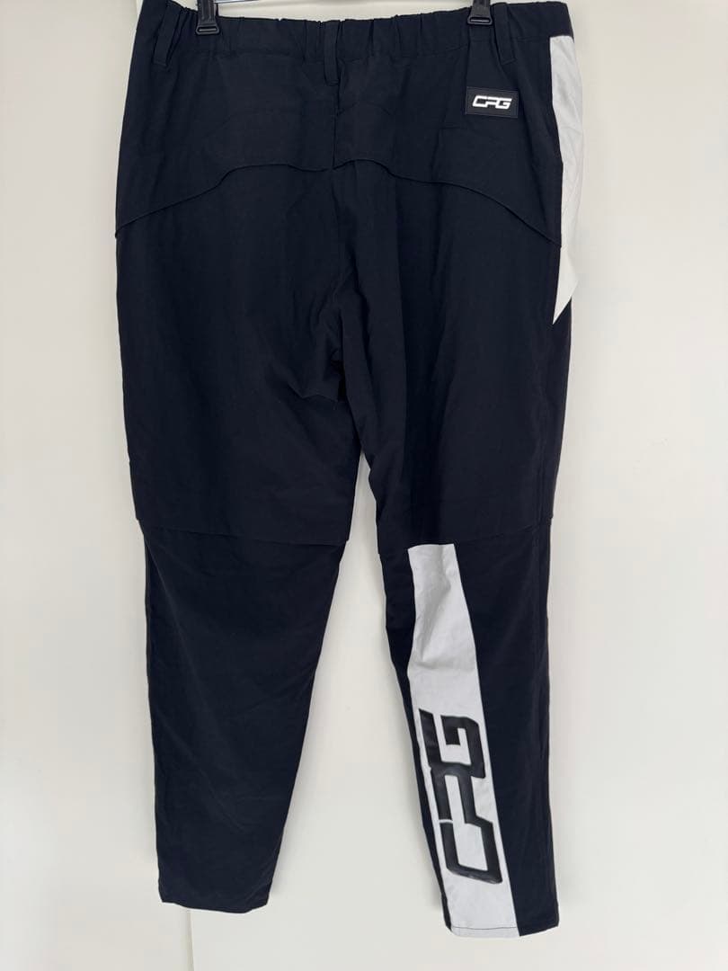 【新品同様】CPGゴルフ　レインウェア　防寒ウェア　上下　ブラックホワイト　XL