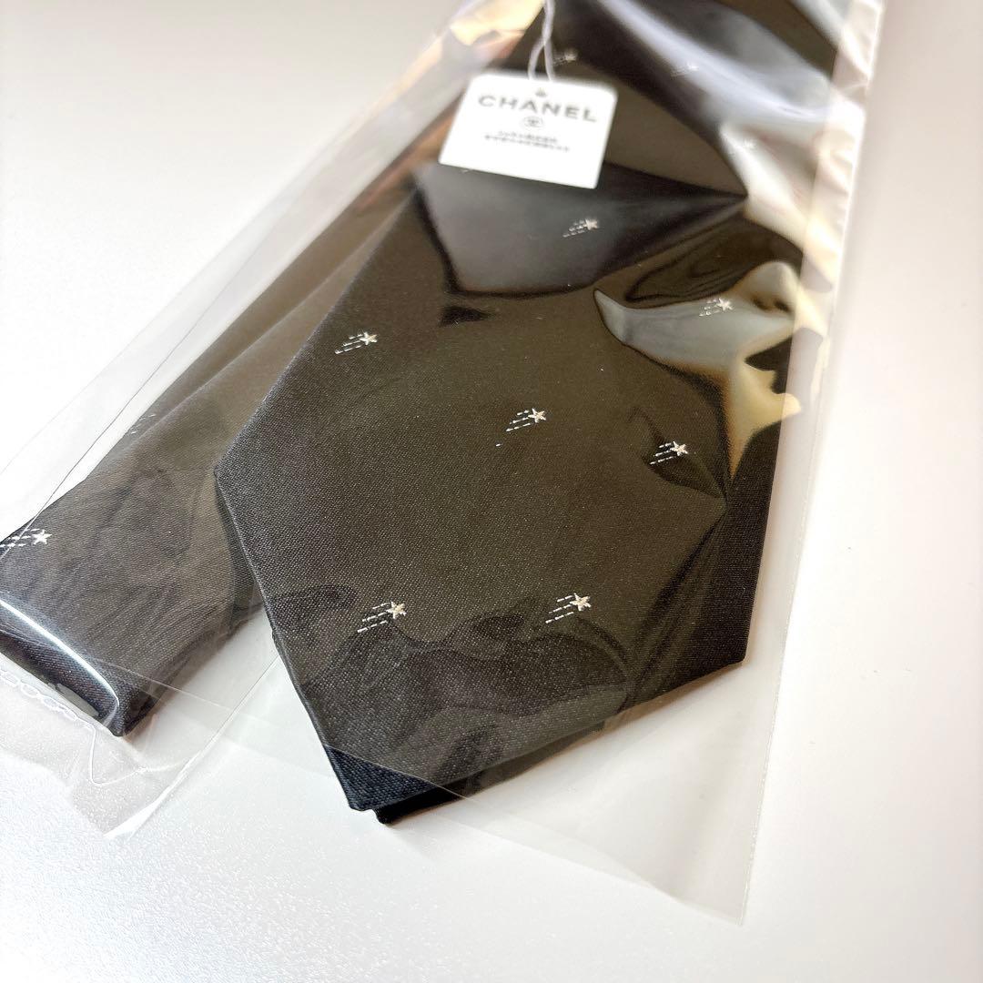未使用 CHANEL ブラックタイ ココマーク 流れ星 ラメ入り 希少 ソリッド