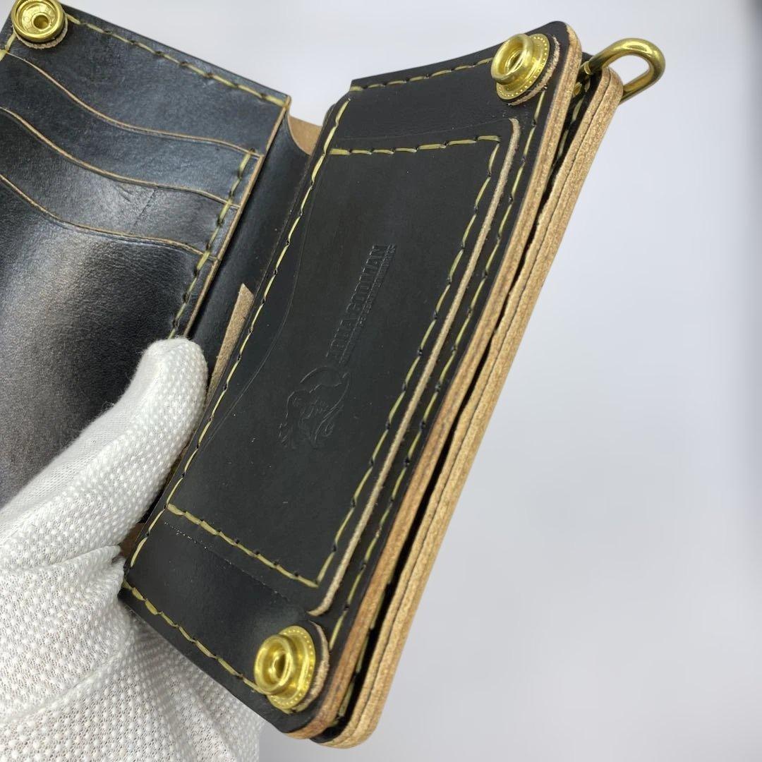 無骨 丘染めブラック ミドルトラッカーウォレット マチ/小判かん BMT0525