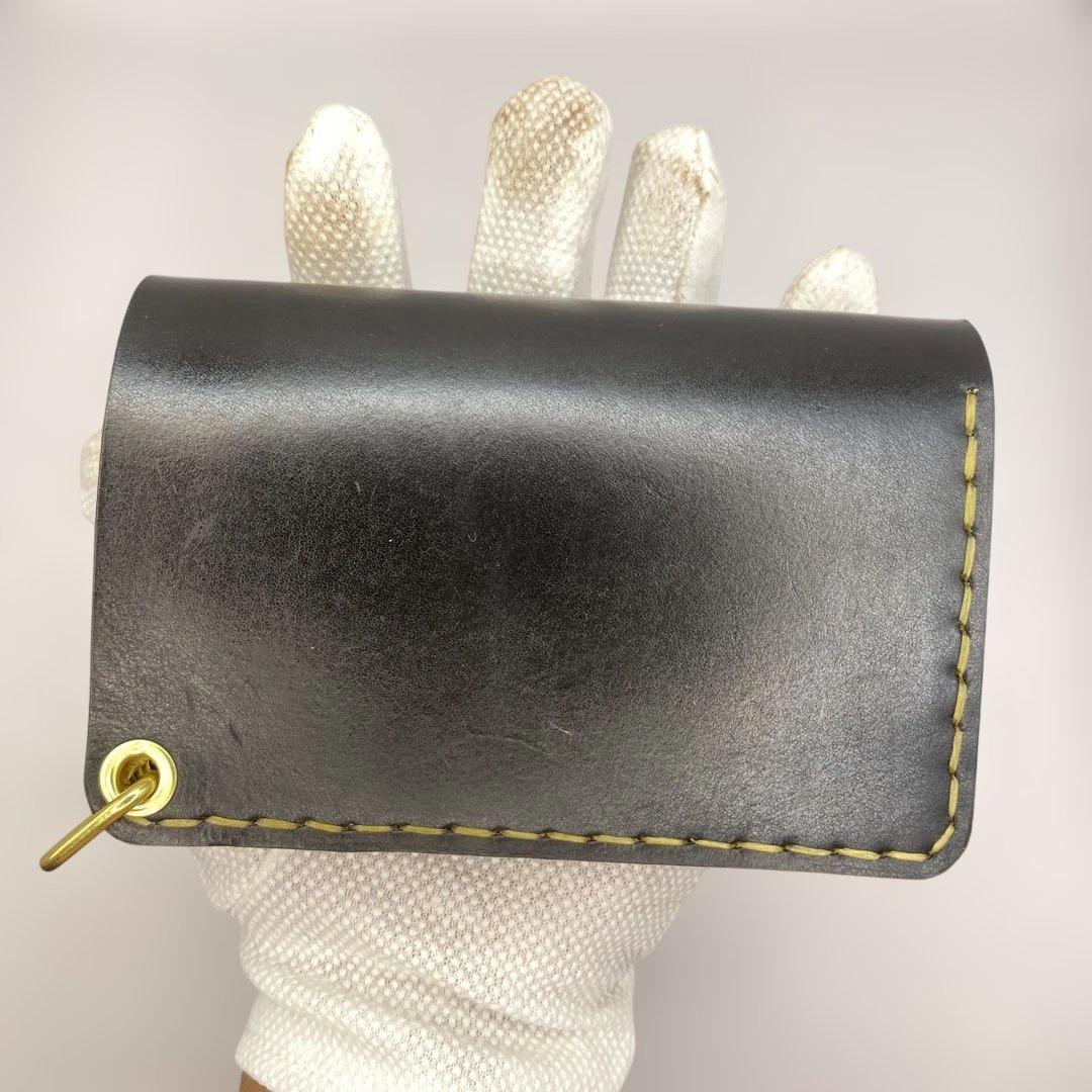 無骨 丘染めブラック ミドルトラッカーウォレット マチ/小判かん BMT0525