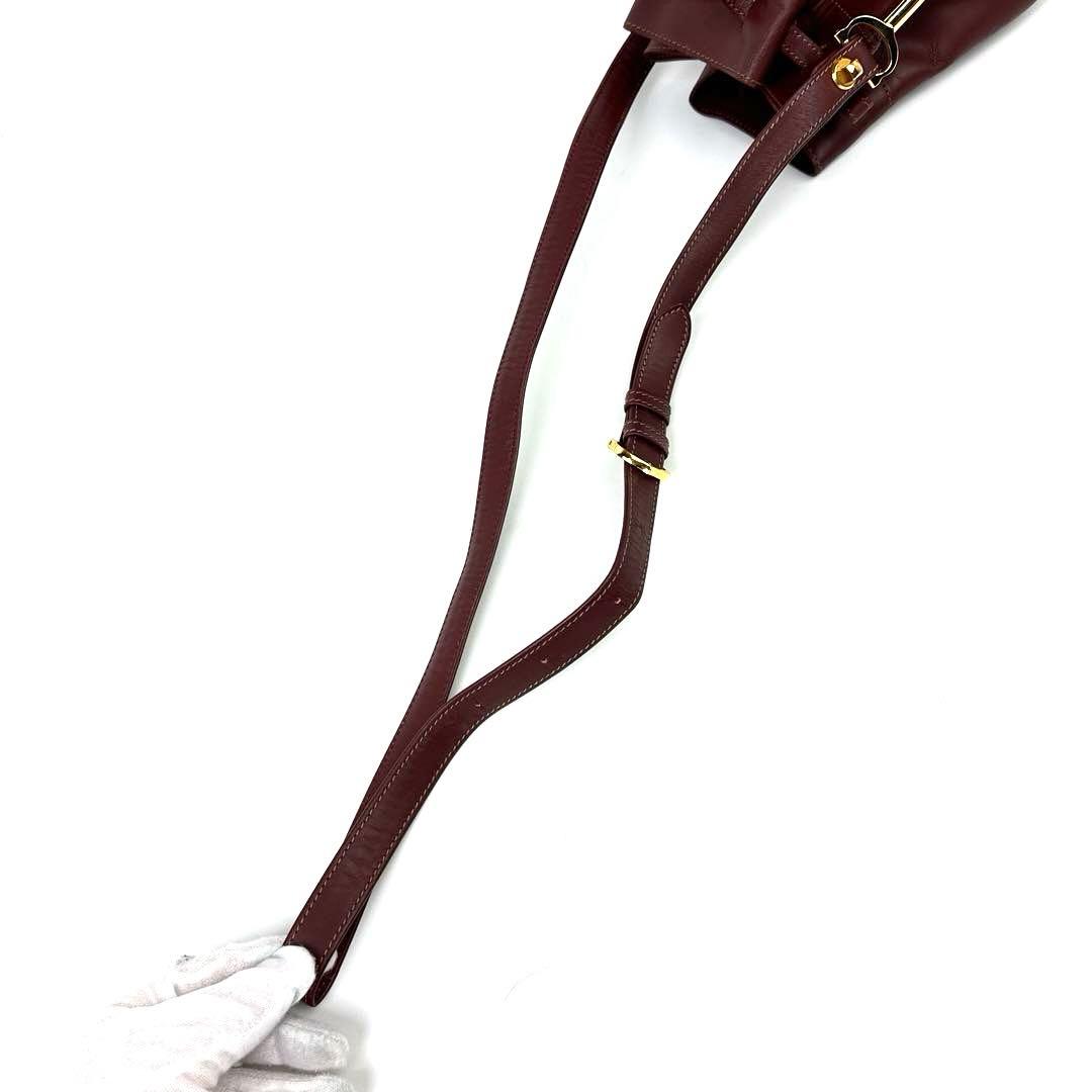 【美品】カルティエ　マストライン　ショルダーバッグ　ゴールド金具　赤茶系　レザー