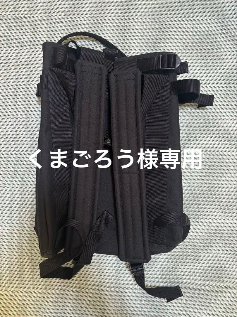 ブラックナイロンリュック・バックパック