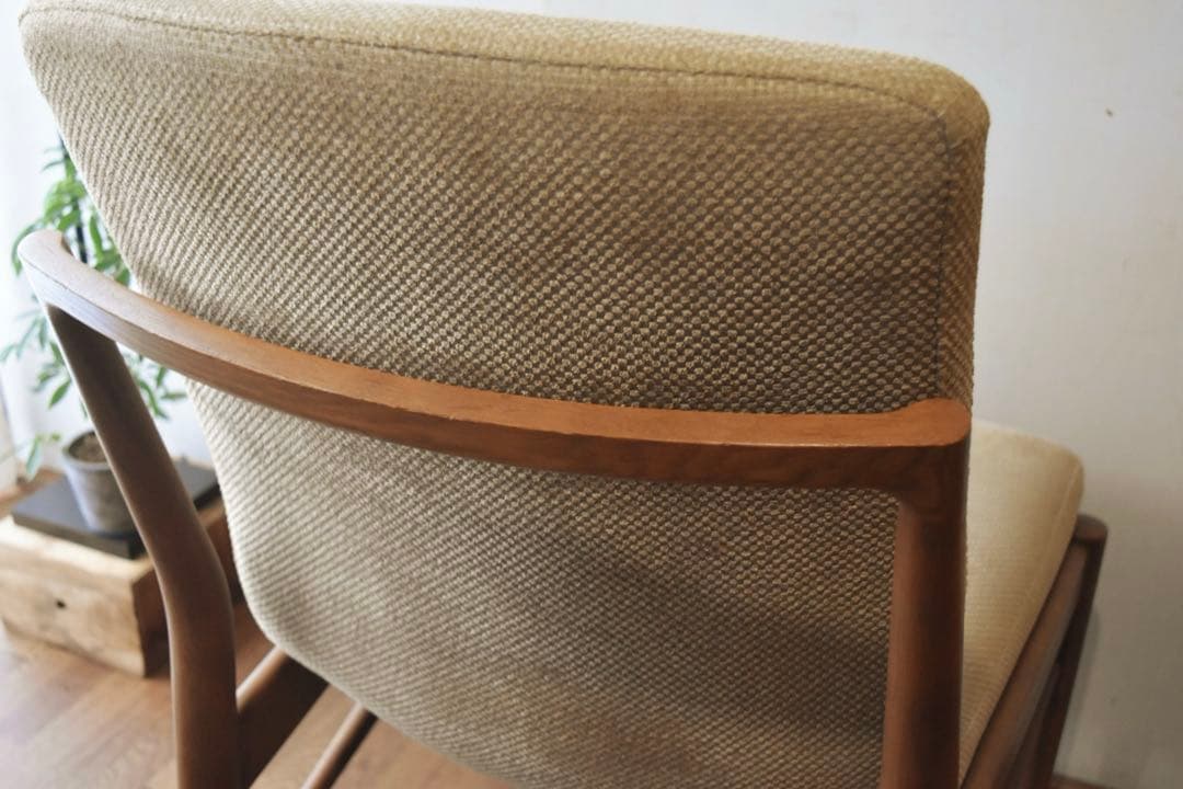 karimoku CD31 chair ②
