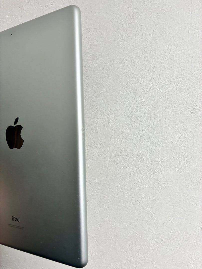 iPad (第9世代) 64GB Wi-Fiモデル