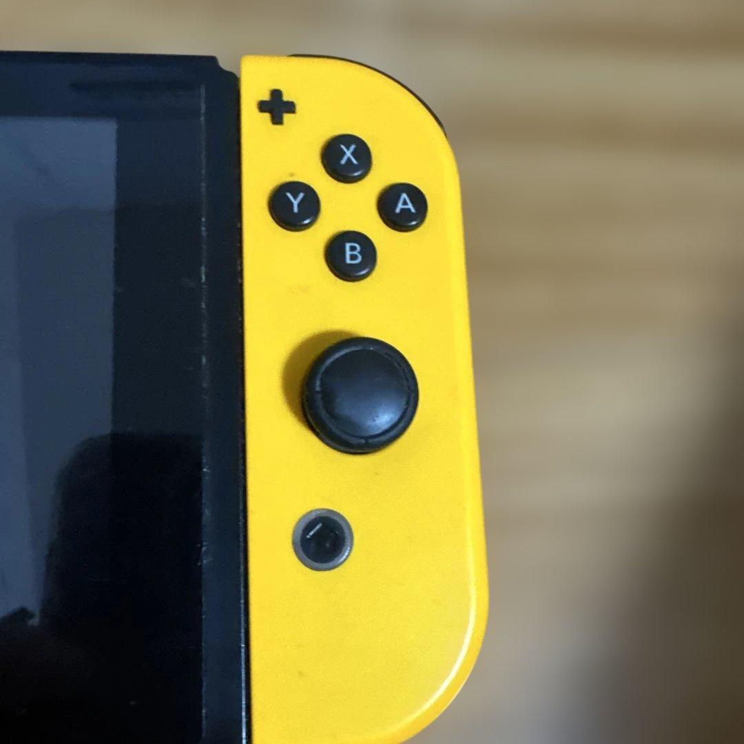 Nintendo Switch 本体 紫と黄色ジョイコン最終値下げです。