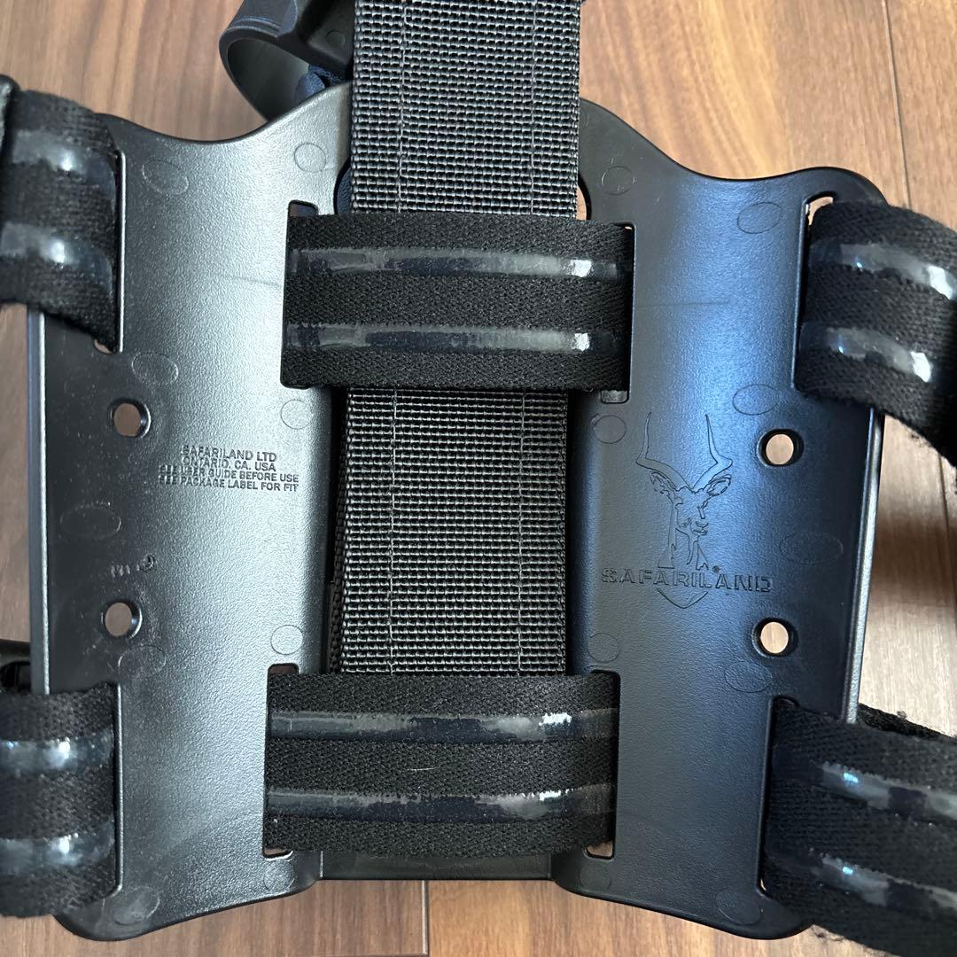 専用商品 Safariland レッグホルスターSIG P220 P226右用