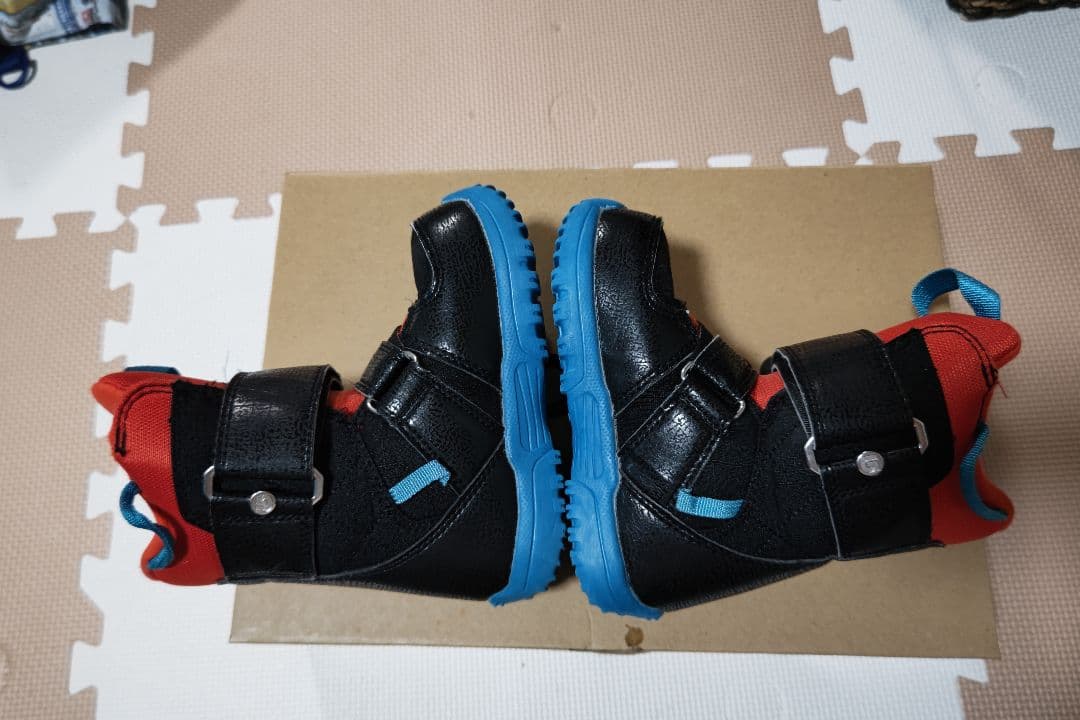 Burton 2017 キッズスノーボード、ブーツ、 バイン付き3点セット