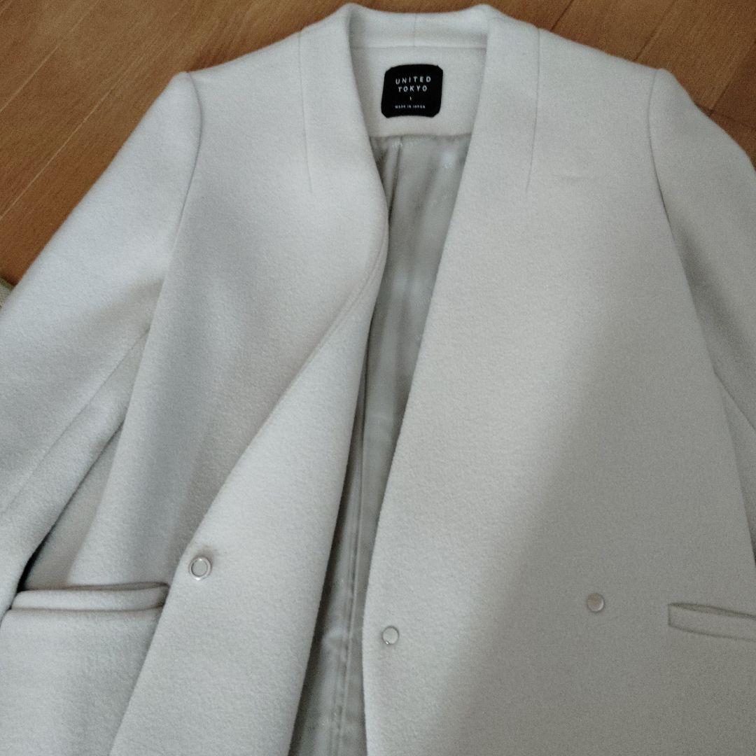 【美品】ユナイテッドトウキョウ　カシミヤ混　Vネック　ノーカラーコート