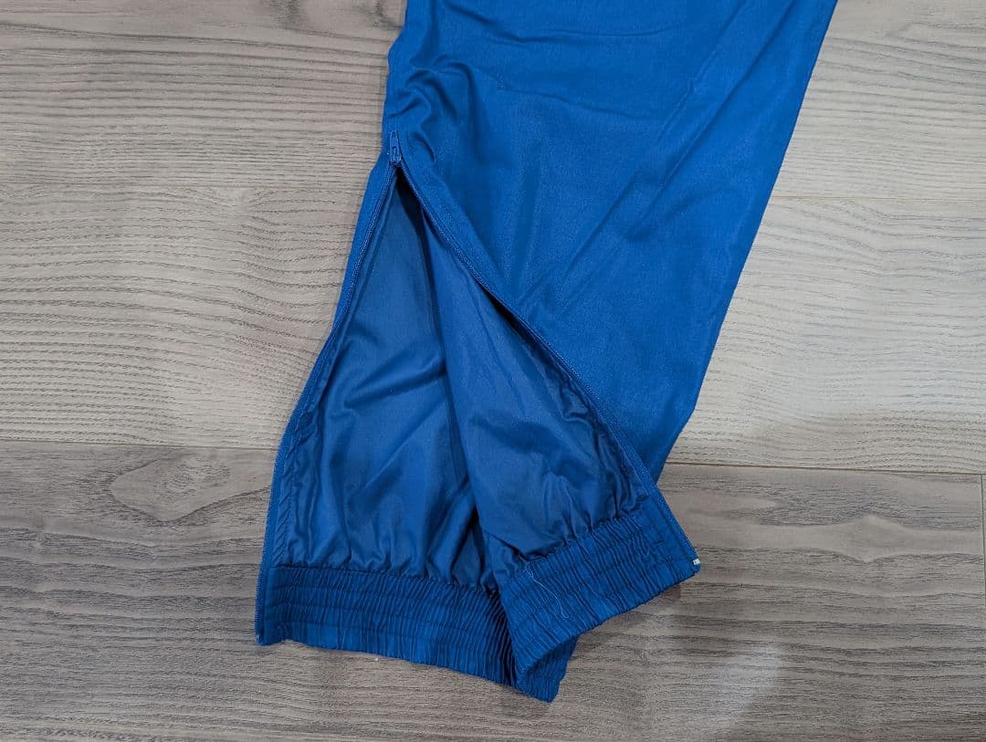 90s Vintage Umbro ブラジル代表 ウィンドブレーカー