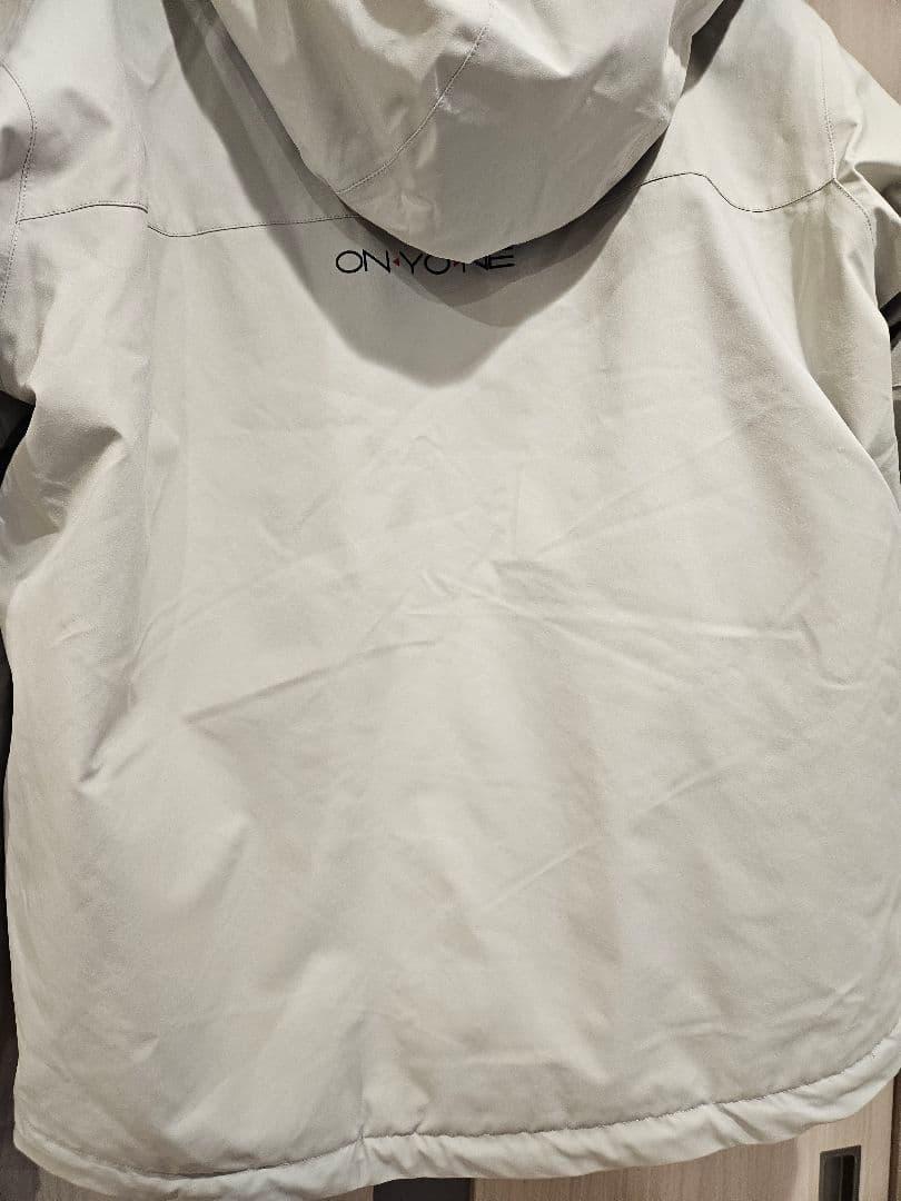 ONYONE オンヨネ スキーウェアセット ホワイトグリーン/ブラック