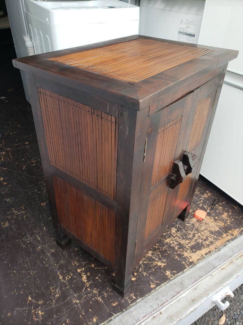 アンティーク調　アジアン家具　チーク＆バンブー　お洒落な小物入れ　チェスト