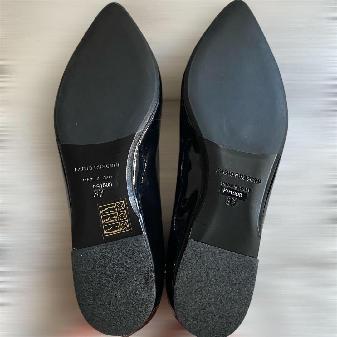 FABIO RUSCONI 黒エナメル フラットシューズ