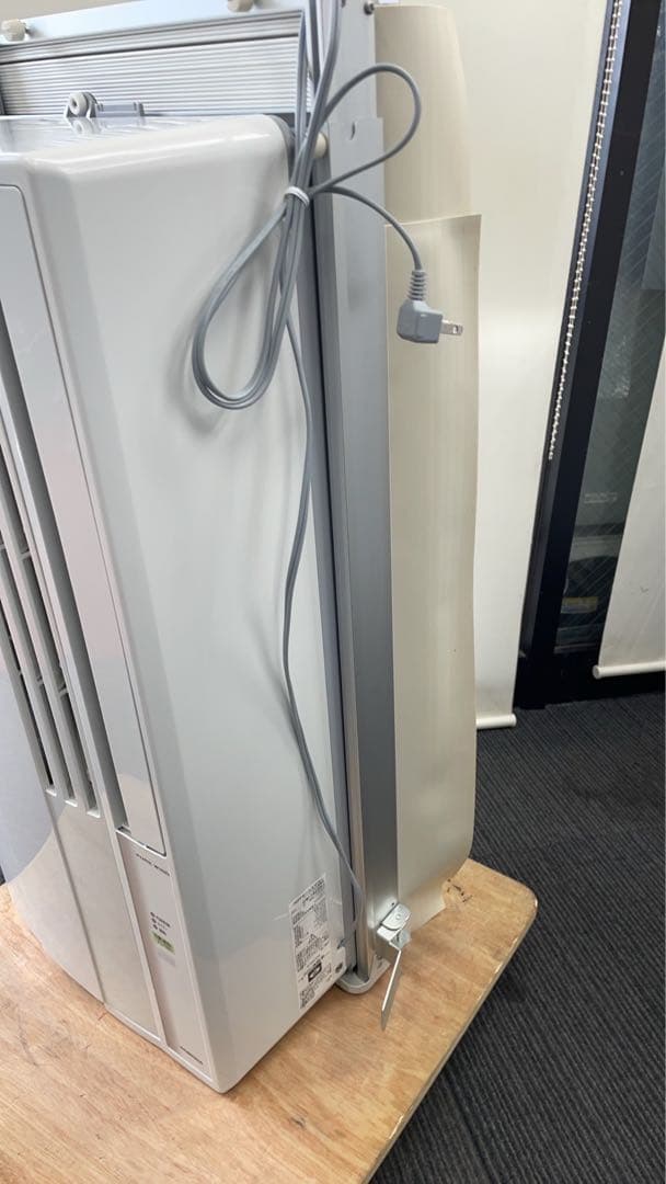 ★中古美品コロナCORONA窓用ク－ラーCW-1623R 冷房エアコン2023年