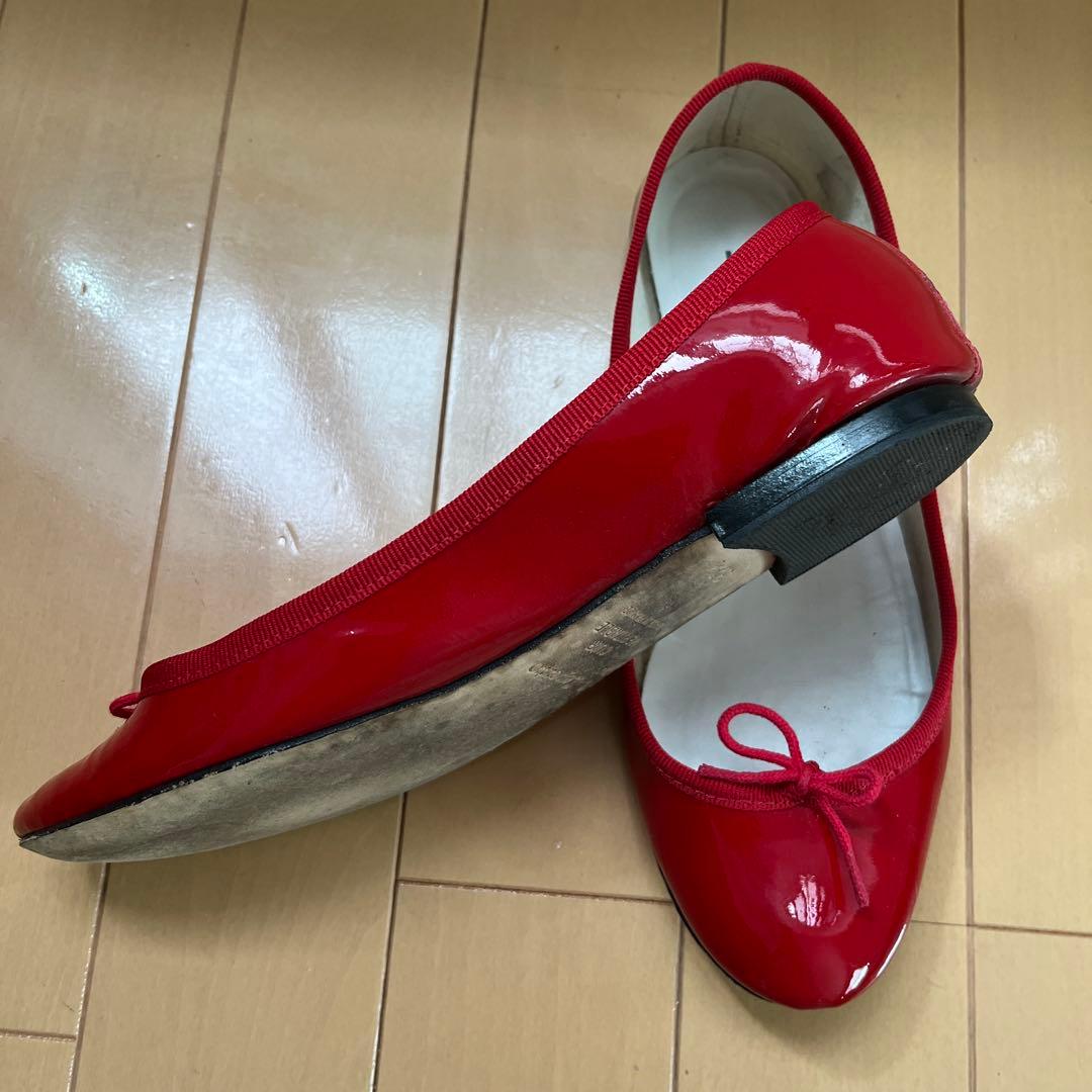 レペット　バレエシューズ　ラウンドトゥ　エナメル　リボン　赤 23.5 極美品