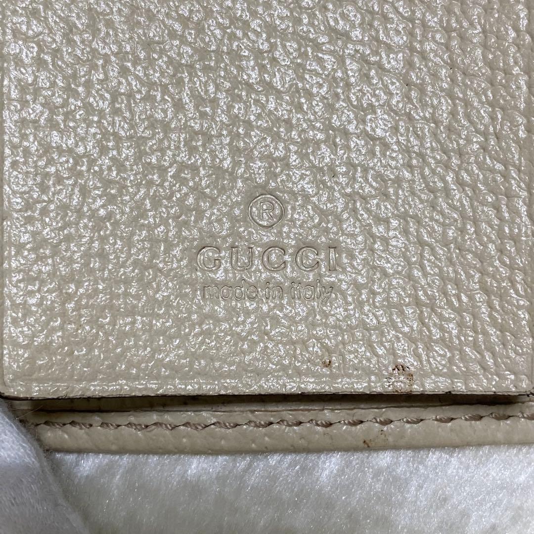 未使用保管品✨グッチ　6連キーケース GGキャンバス総柄　ゴールド金具　白レザー