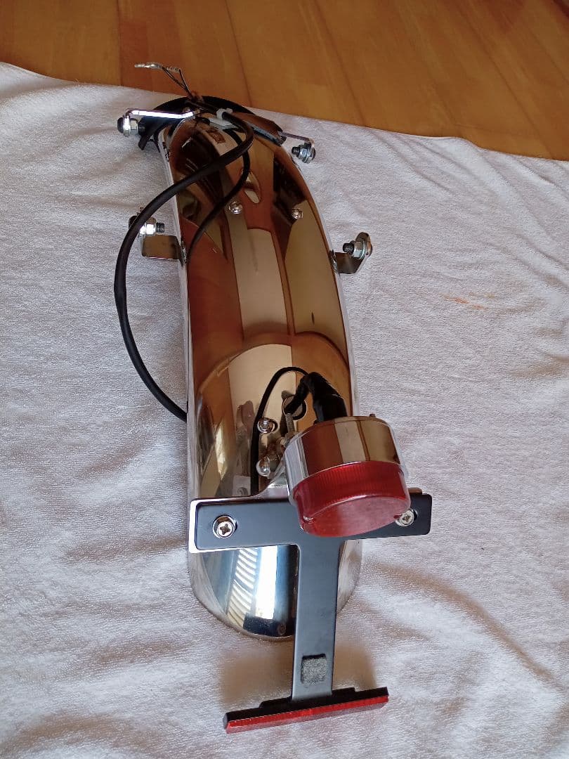 SR400　デイトナ(Daytona)リアハーフフェンダーSet