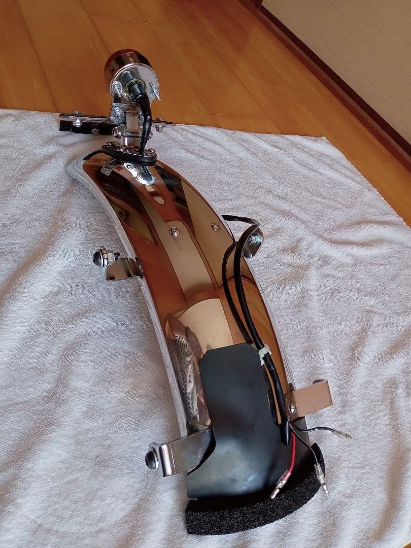 SR400　デイトナ(Daytona)リアハーフフェンダーSet