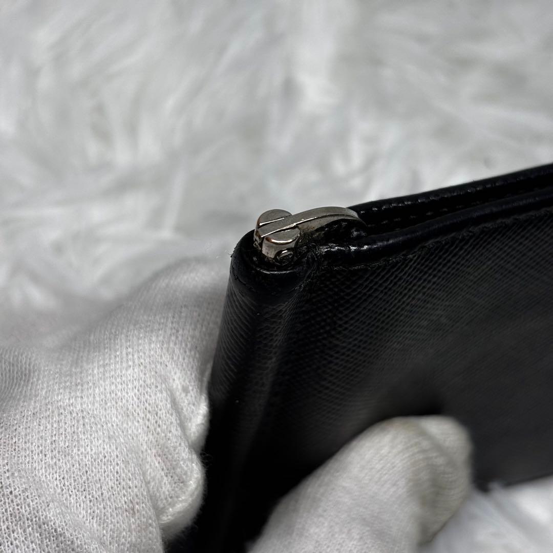 ✨美品✨ PRADA マネークリップ 型押し サフィアーノレザー ブラック　黒