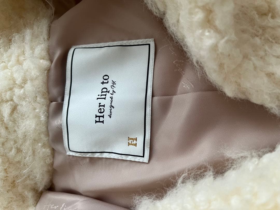 herlipto  Faux Fur Coat ecru S 完売品