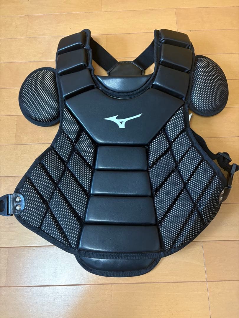 ミズノ　キャッチャー防具(プロテクター) ブラック