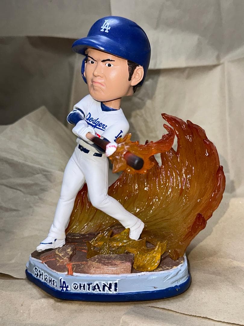 【限定品】大谷翔平 Hard Hitting!! ボブルヘッド