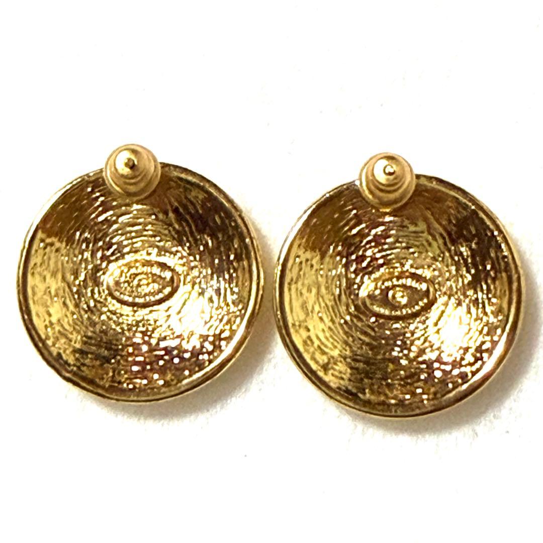 シャネル　CHANEL ピアス　ココマーク　マトラッセ　ゴールド