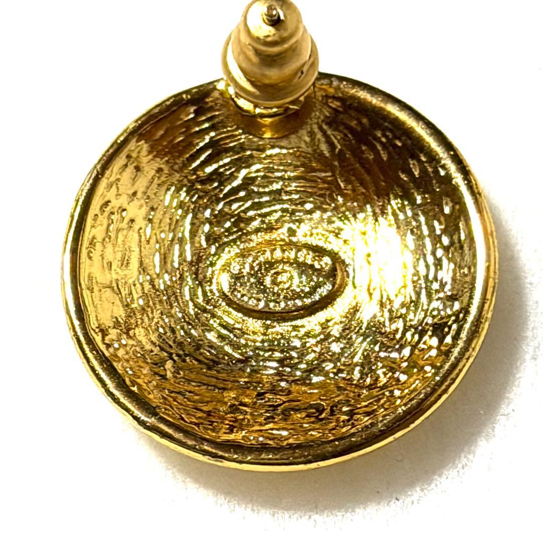 シャネル　CHANEL ピアス　ココマーク　マトラッセ　ゴールド