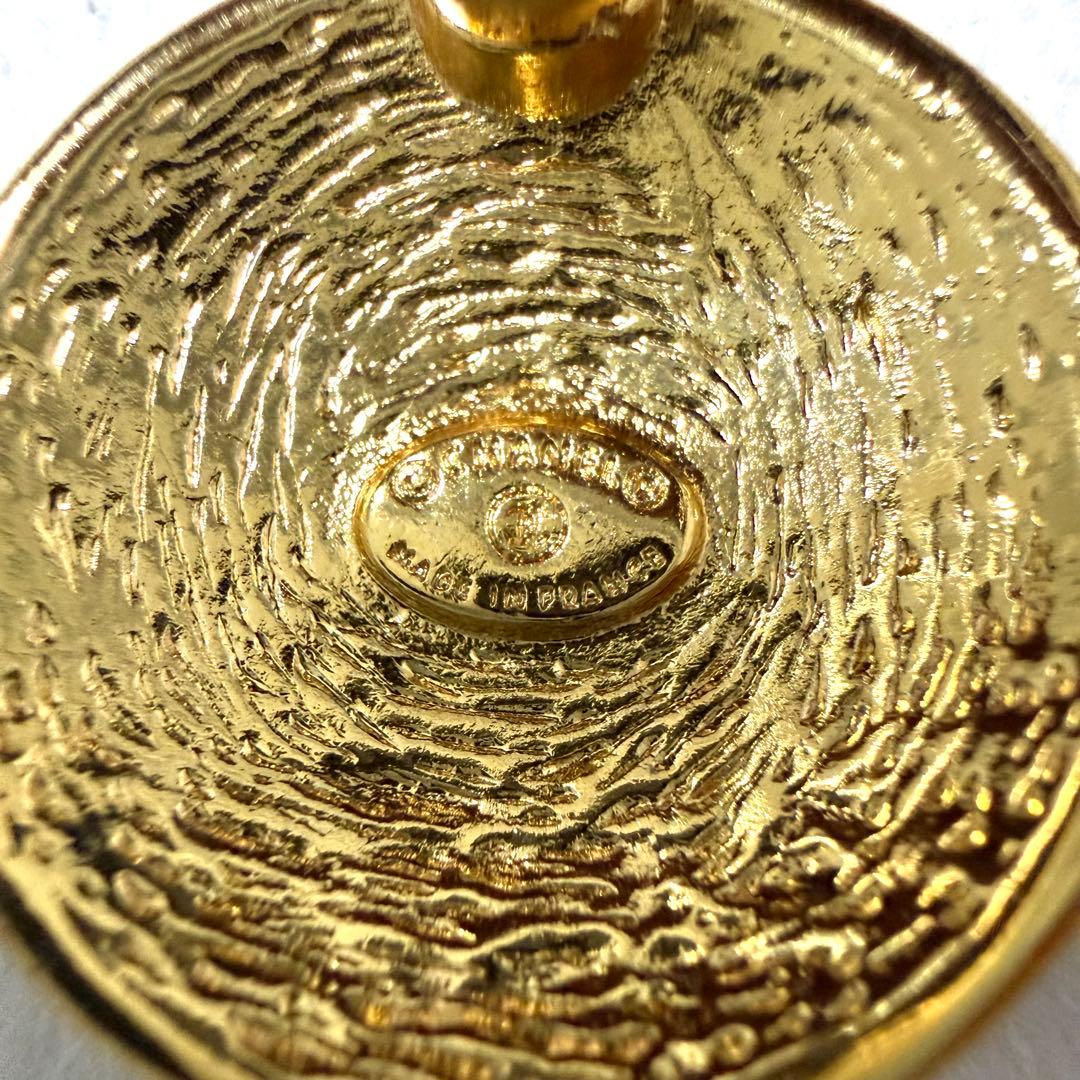 シャネル　CHANEL ピアス　ココマーク　マトラッセ　ゴールド