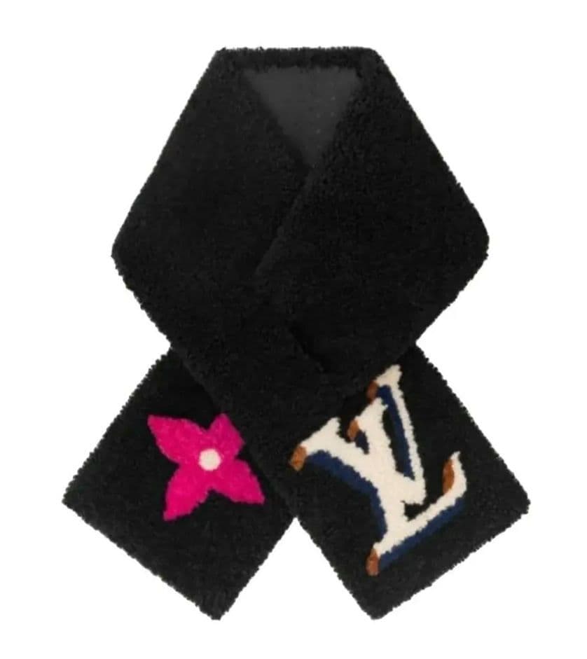 【ほぼ未使用】 ルイヴィトン マフラー　　ムートン テディ ファー マフラー黒