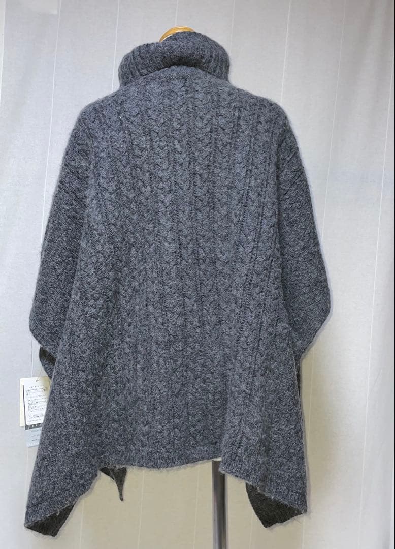 【未使用】Spick&Span ケープニットポンチョ　グレー Fサイズ