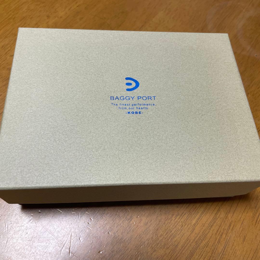 本革 BAGGY PORT（バギーポート）　財布　ターコイズ