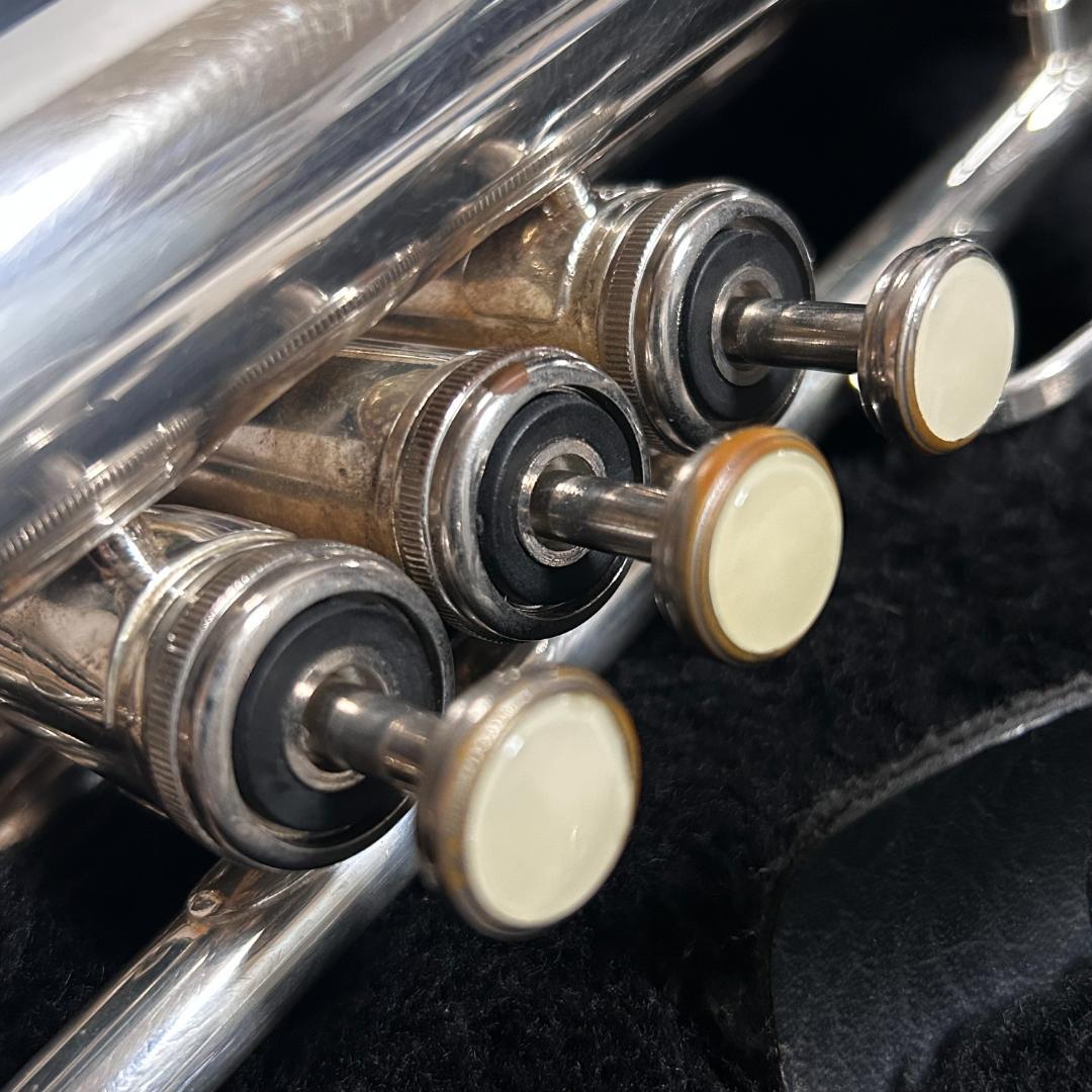 Dynasty　ダイナスティ　マーチングトロンボーン　マウスピース付き