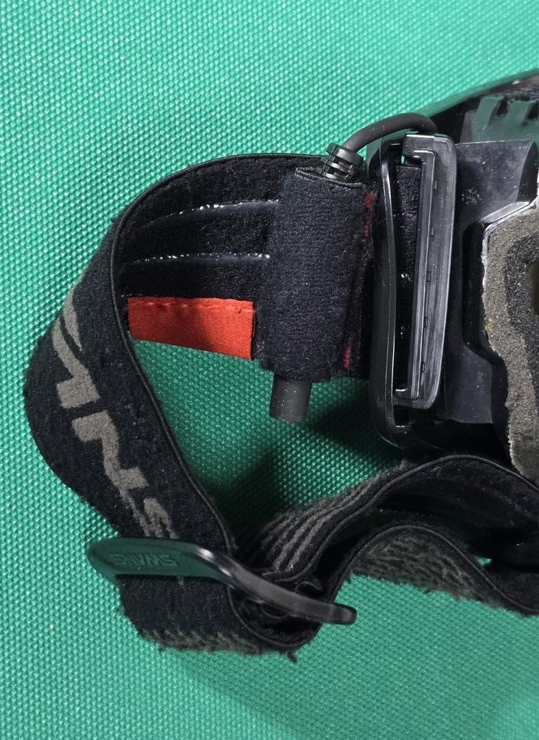 スワンズ　熱線ゴーグル　専用箱付き　専用バッテリー付き