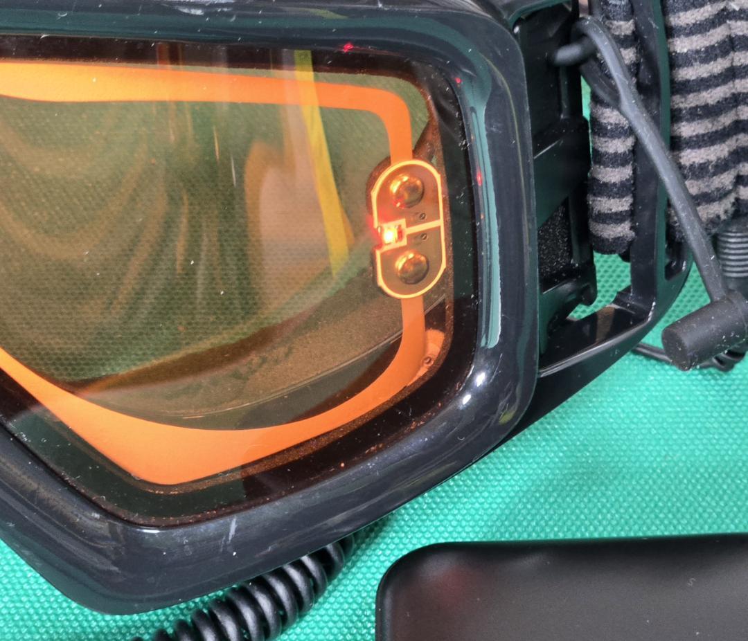 スワンズ　熱線ゴーグル　専用箱付き　専用バッテリー付き