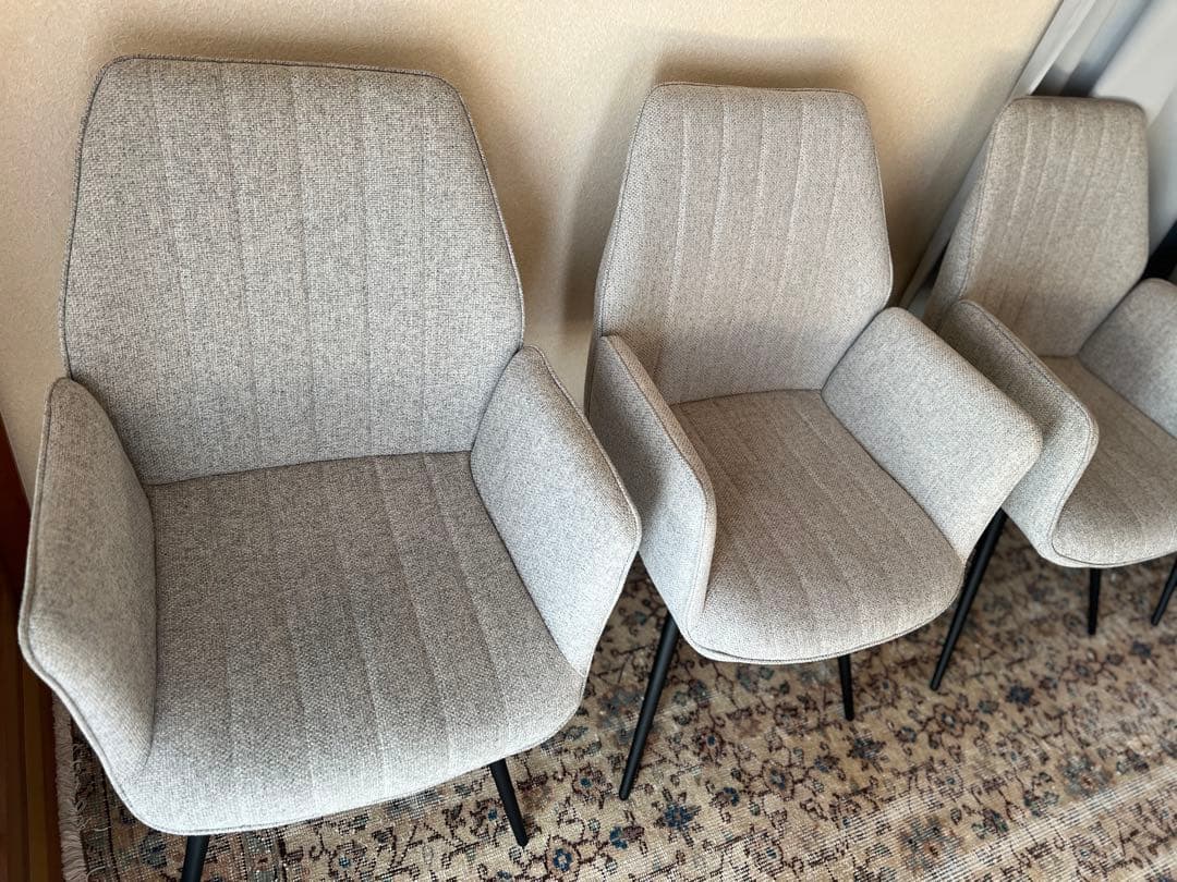 グレー 180度 回転式 肘付き ダイニングチェア 4脚セットのうちの1脚