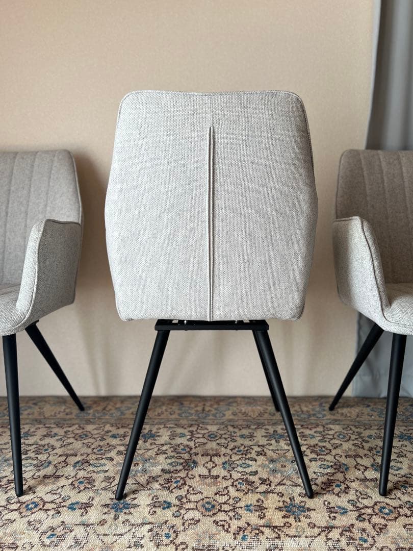 グレー 180度 回転式 肘付き ダイニングチェア 4脚セットのうちの1脚