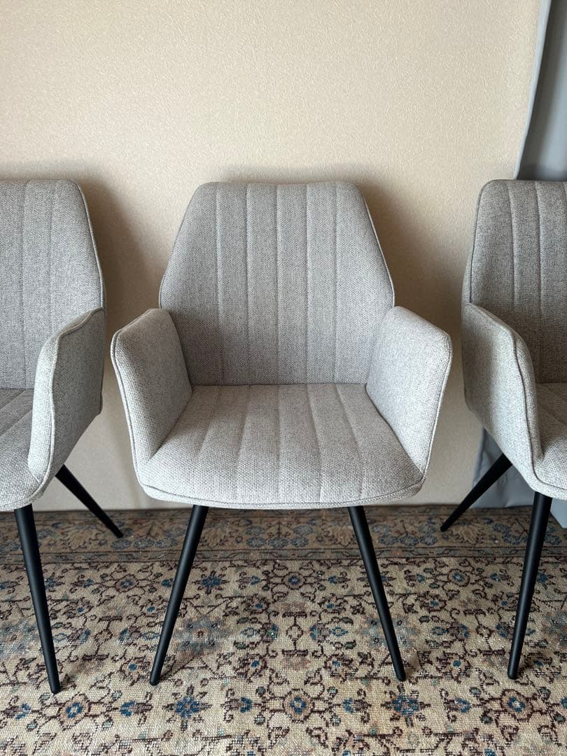 グレー 180度 回転式 肘付き ダイニングチェア 4脚セットのうちの1脚