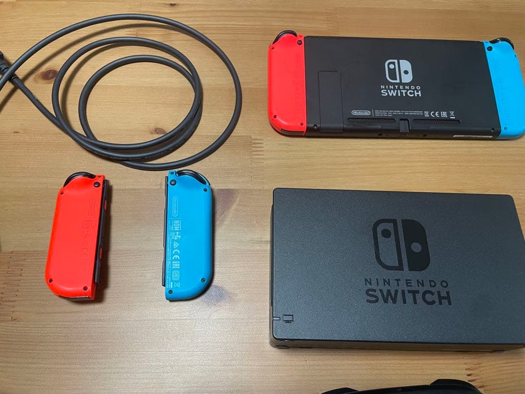 Nintendo Switch本体+Joy-Con+純正Proコン+その他セット