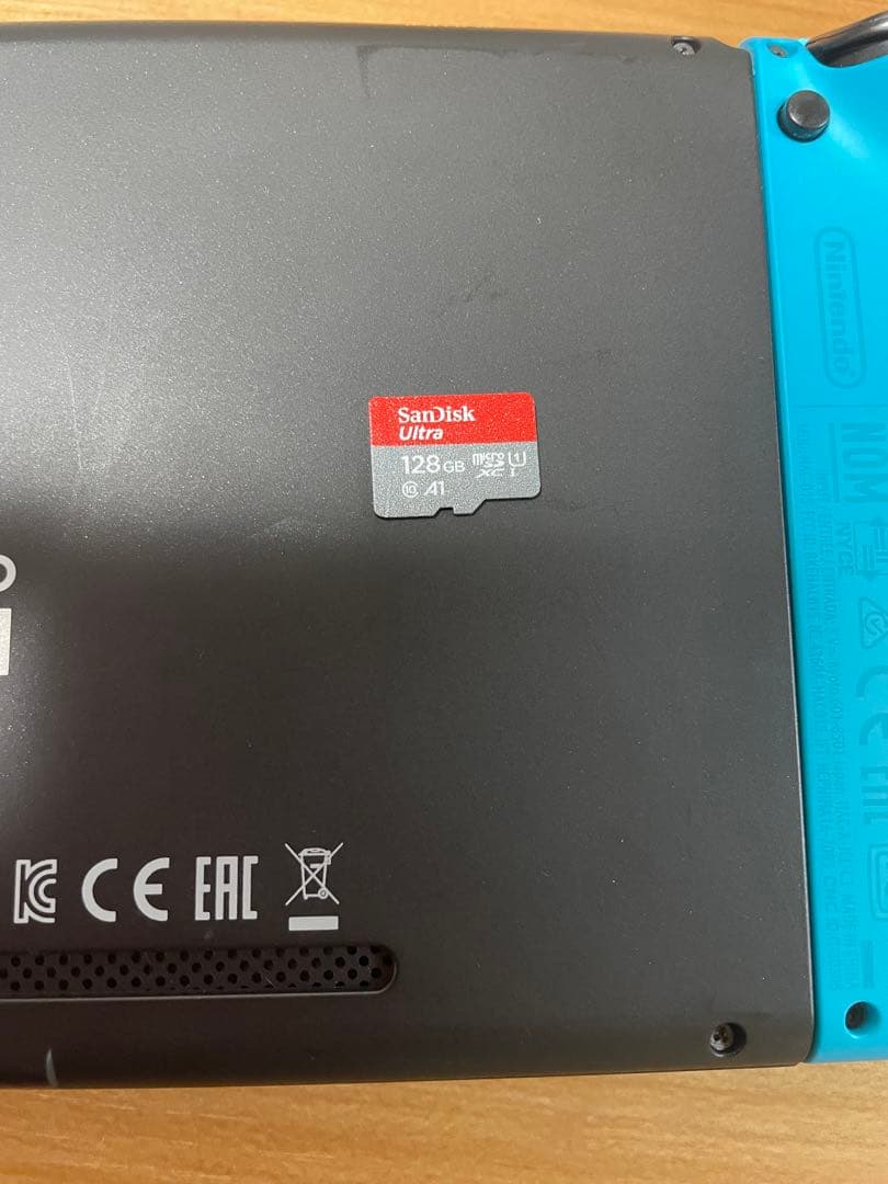 Nintendo Switch本体+Joy-Con+純正Proコン+その他セット