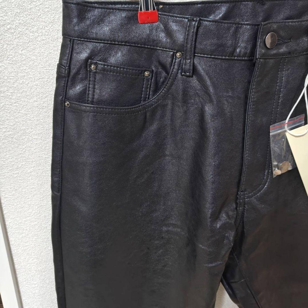 【新品タグ付き】mnml ブラックレザーフレアパンツ　32inch　ミニマル