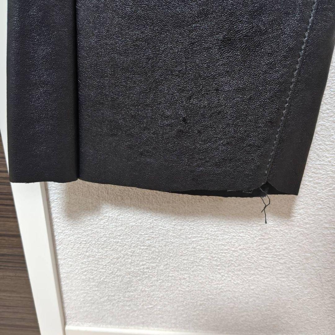 【新品タグ付き】mnml ブラックレザーフレアパンツ　32inch　ミニマル