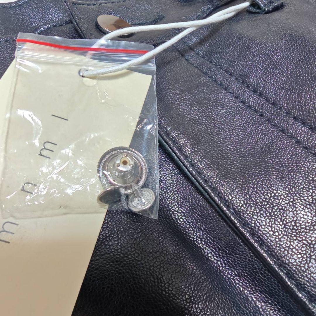 【新品タグ付き】mnml ブラックレザーフレアパンツ　32inch　ミニマル