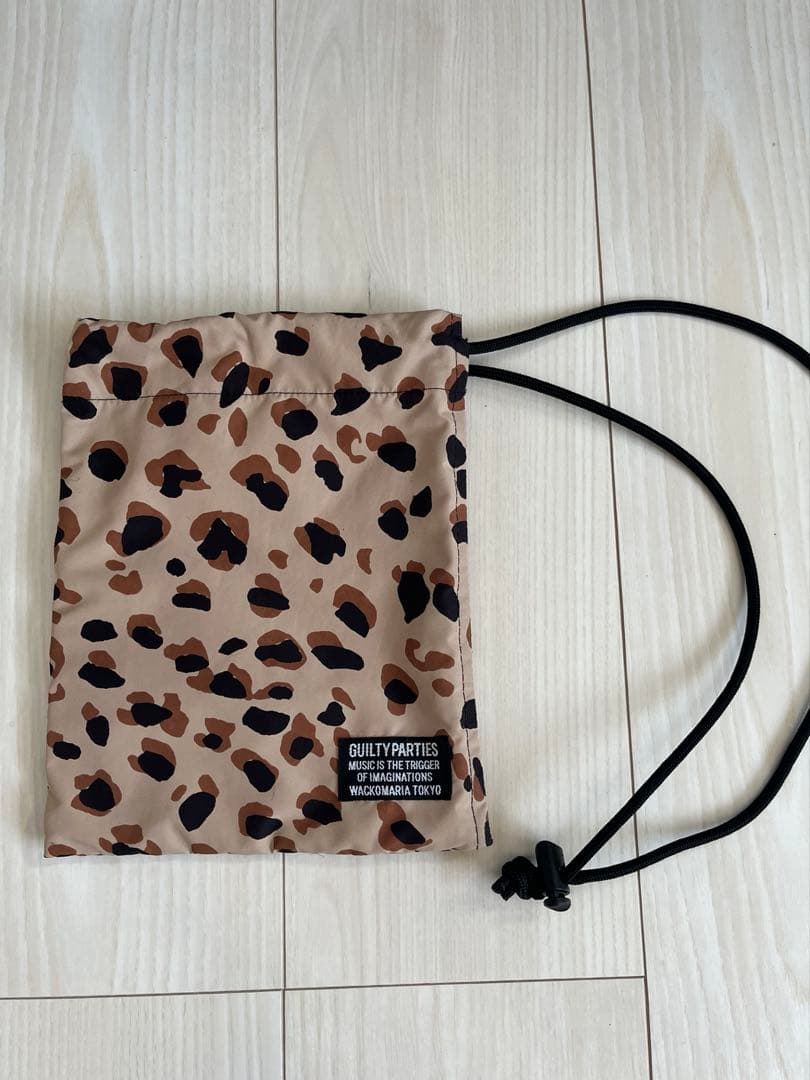 バッグ WACKOMARIA LEOPARD NYLON DRAWSTRING BAG