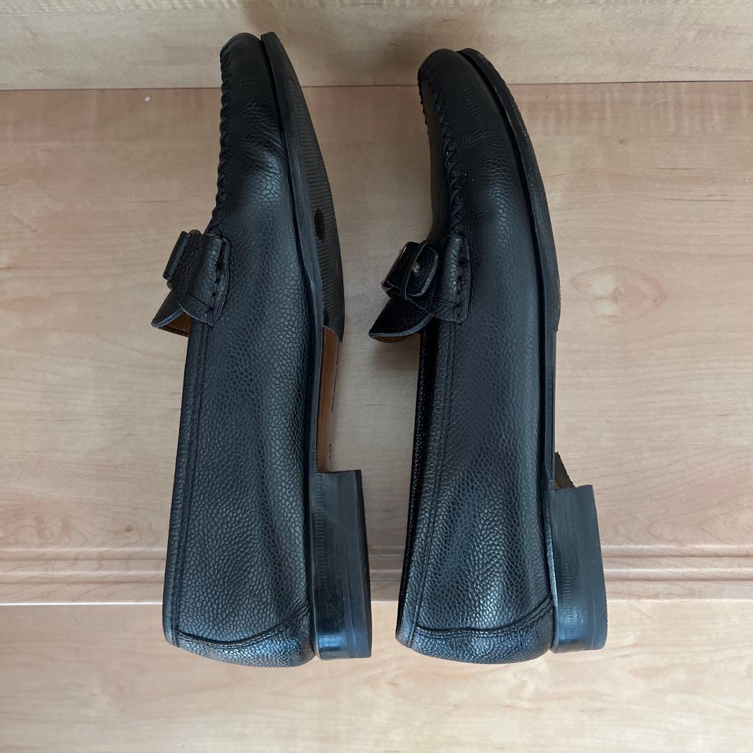 おこめ⭐︎ Salvatore Ferragamo ローファー　ブラック